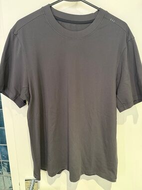 lululemon athletica Men's Crewneck Tee - Charcoal